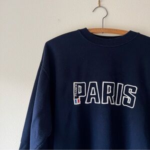 Vintage 90’s Paris France‎ embroidered logo navy blue Crewneck Sweatshirt size L